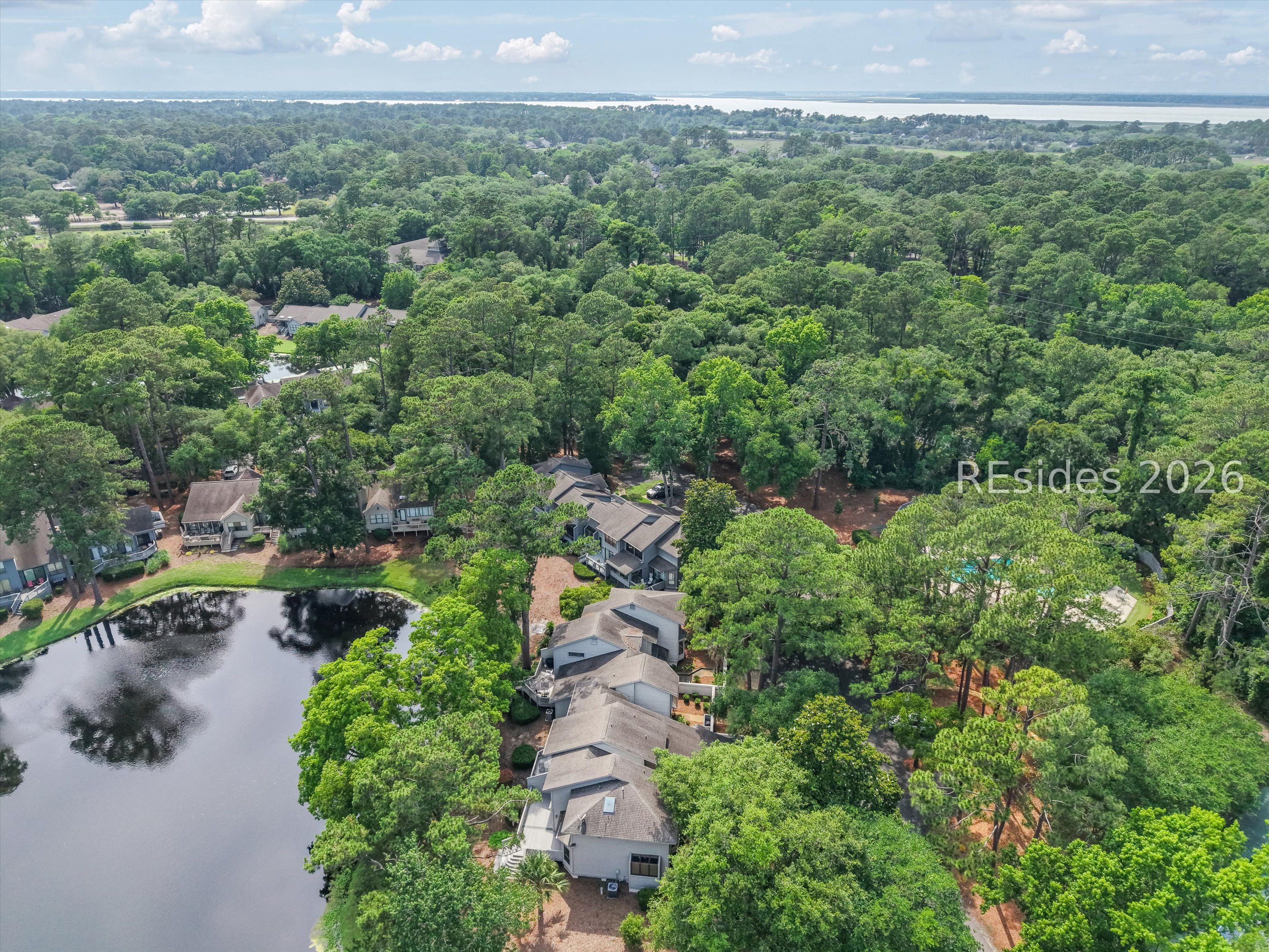 17 Lake Forest Drive Unit: APT 3347