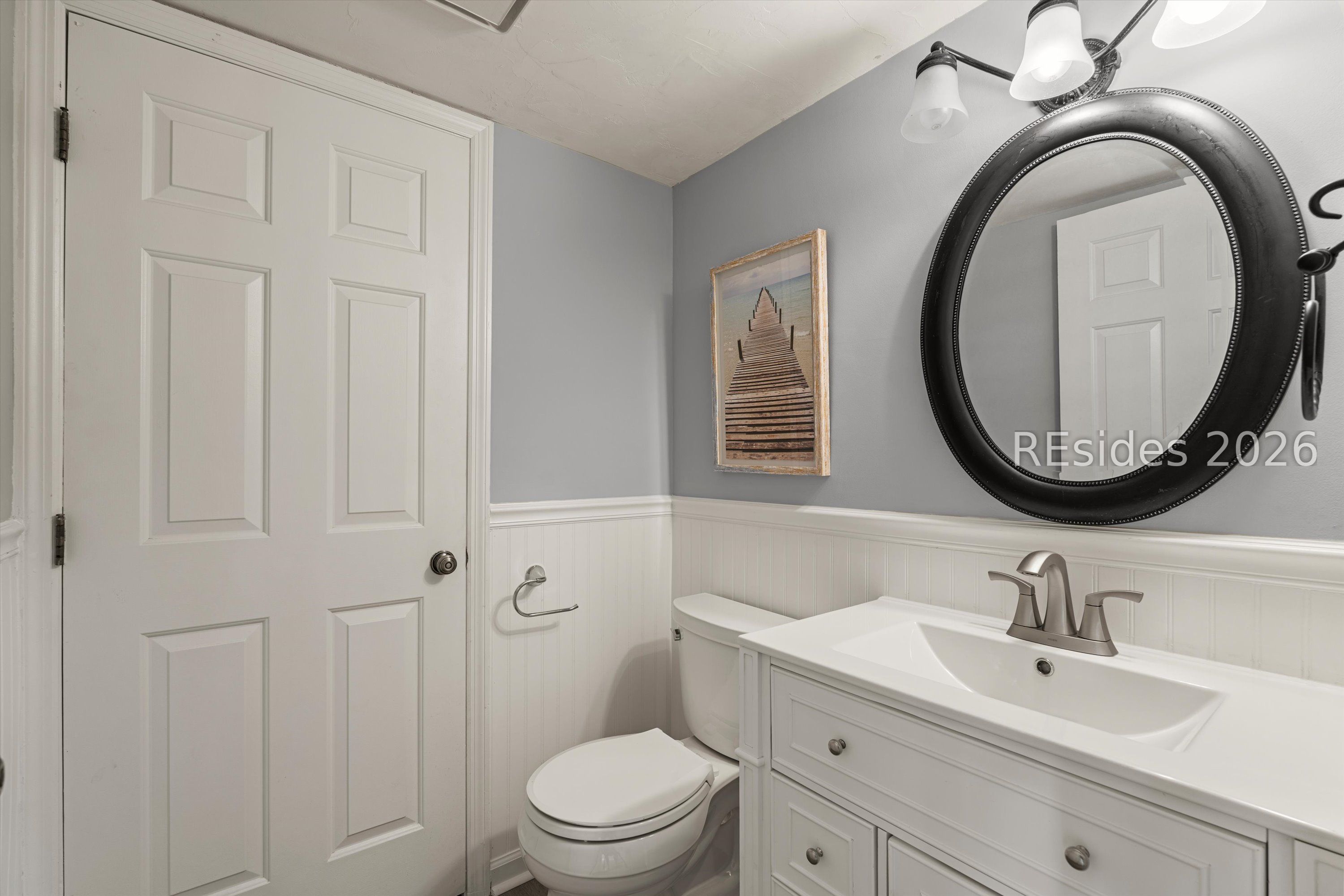 17 Lake Forest Drive Unit: APT 3347