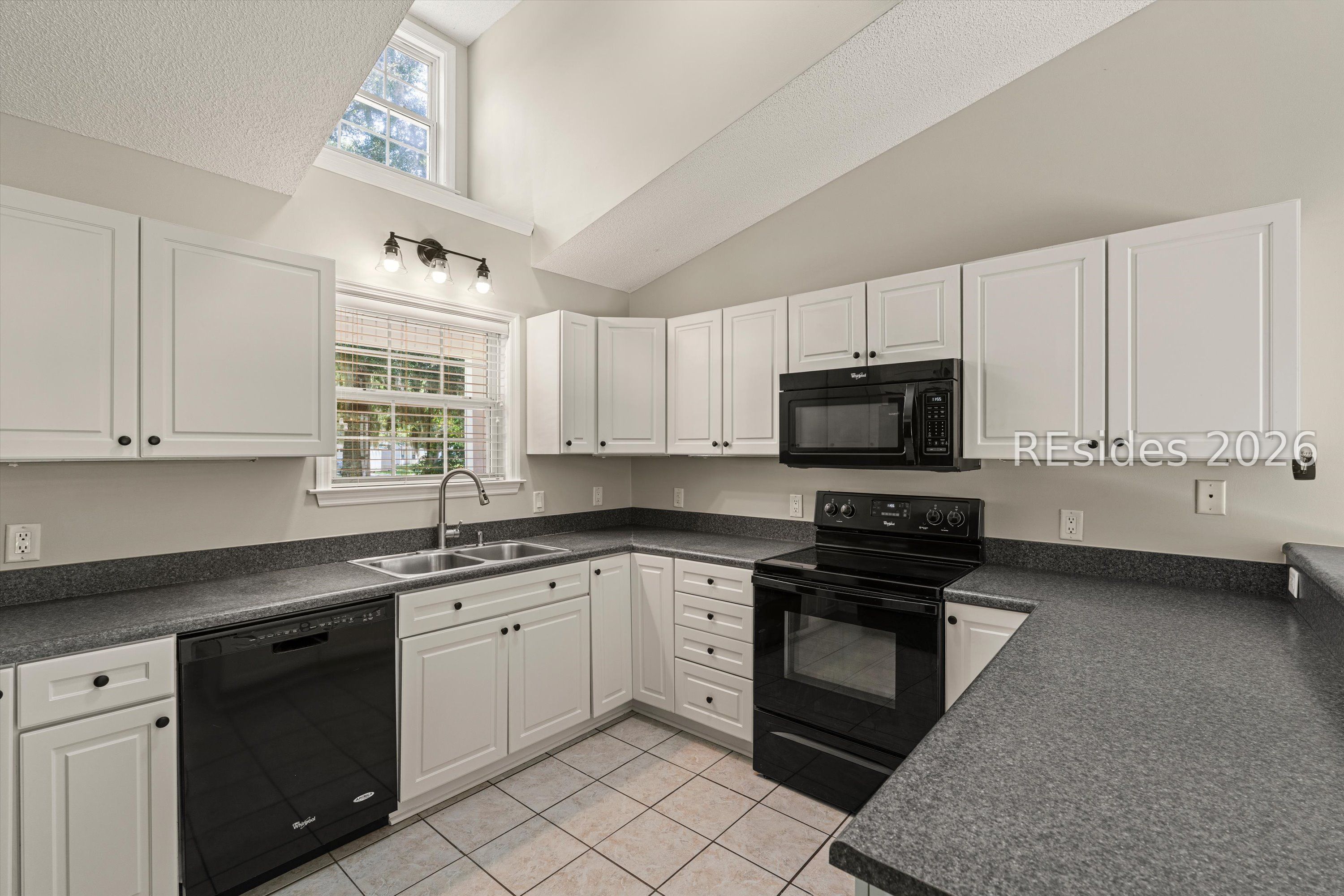 15 Brickman Way