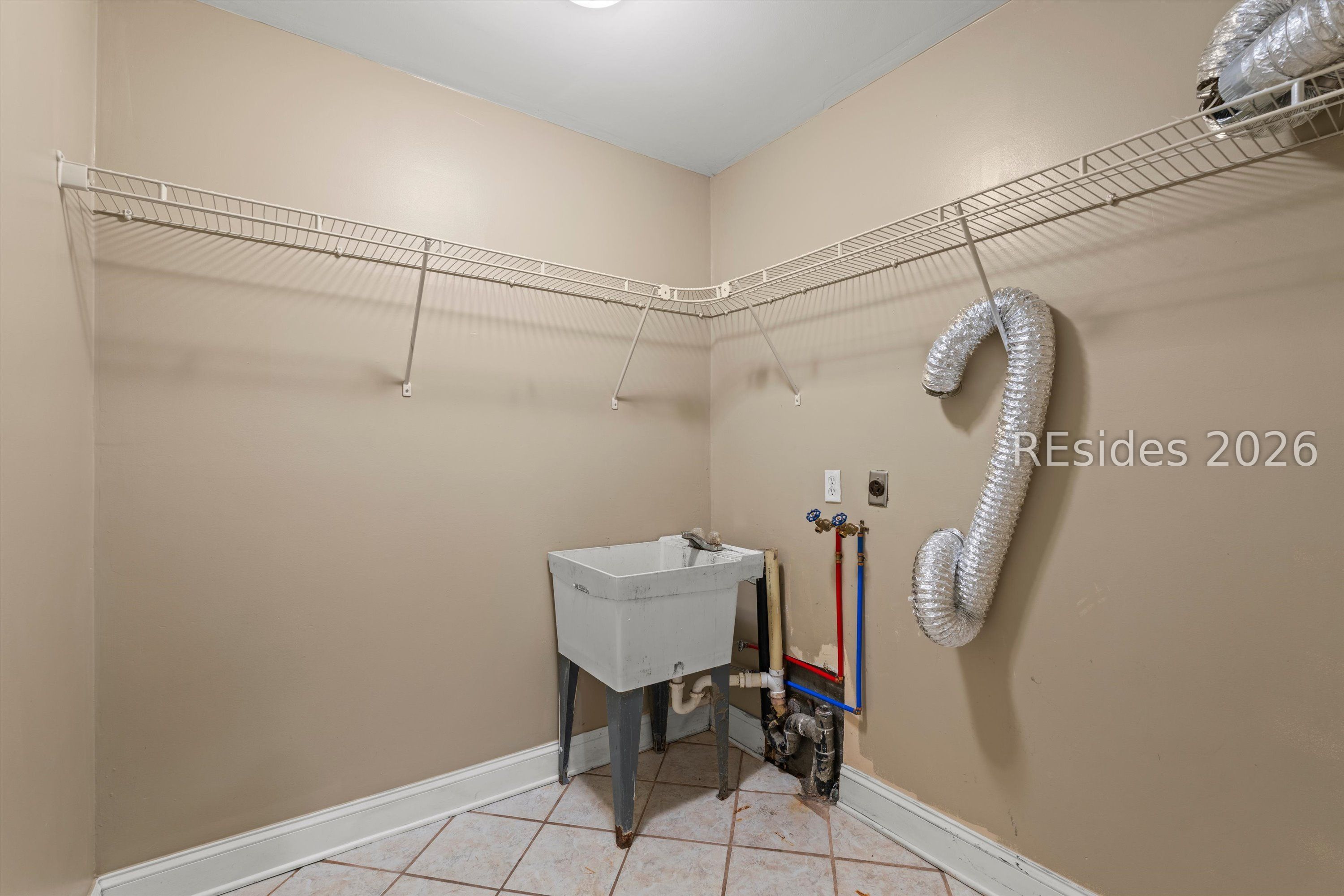 4309 Pinewood Circle