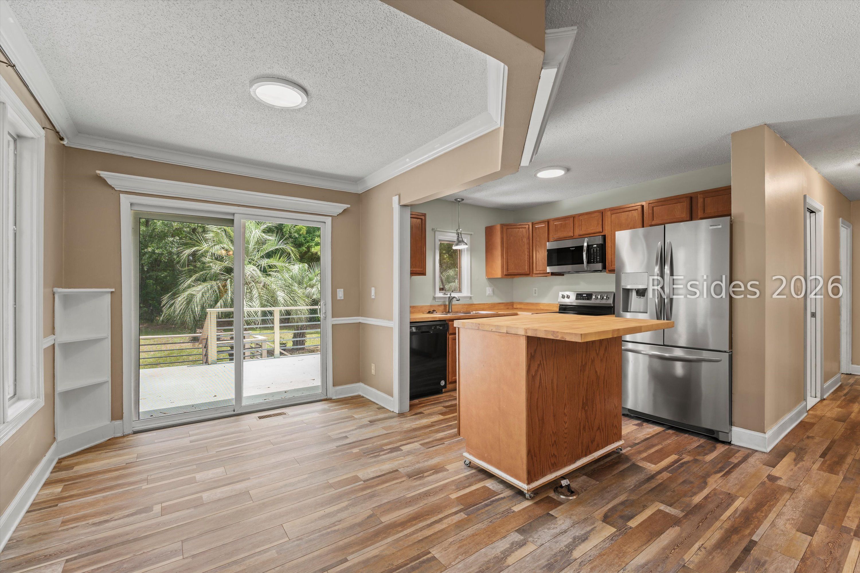 4309 Pinewood Circle