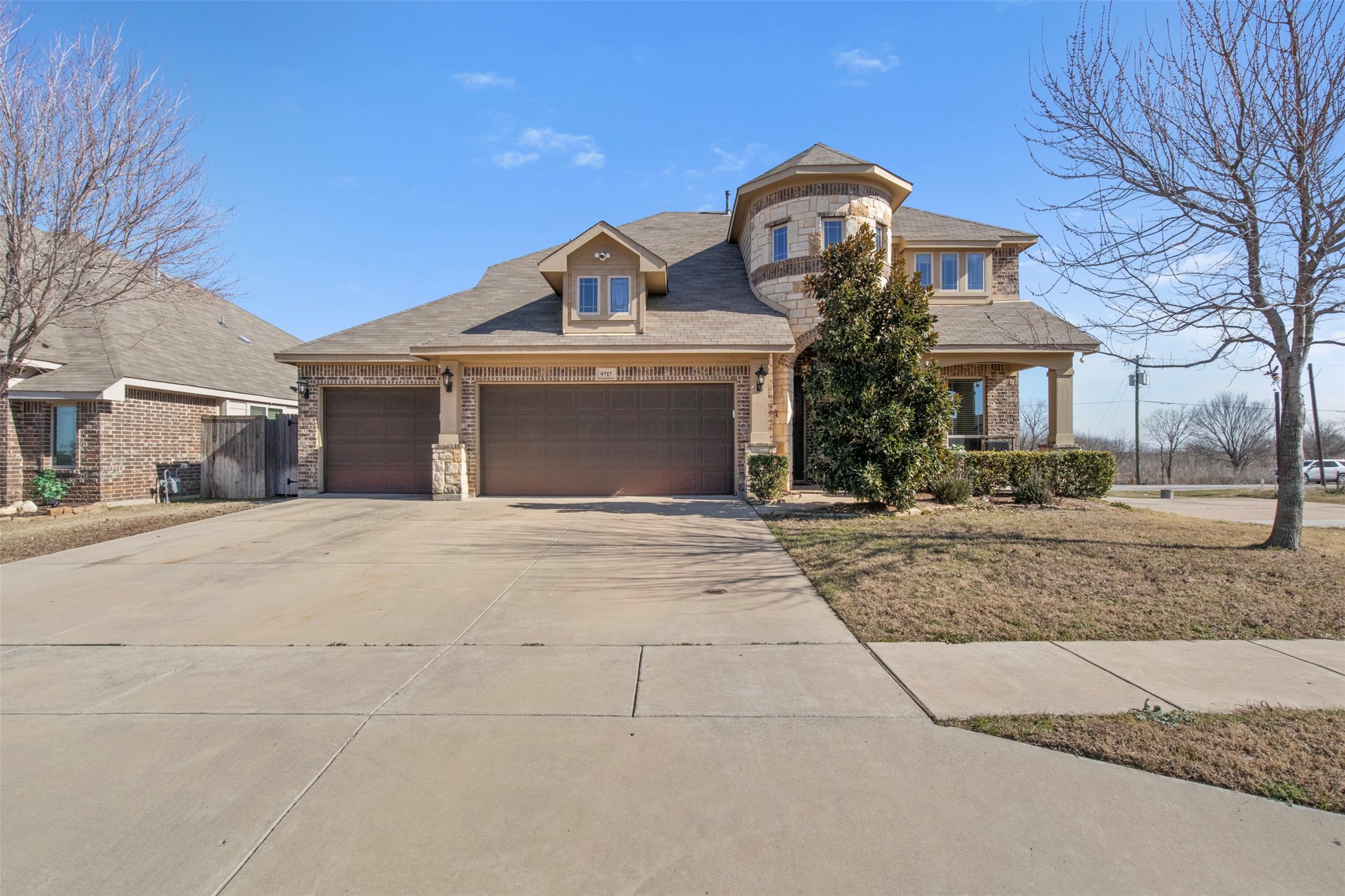 9717 Cypress Lake Drive