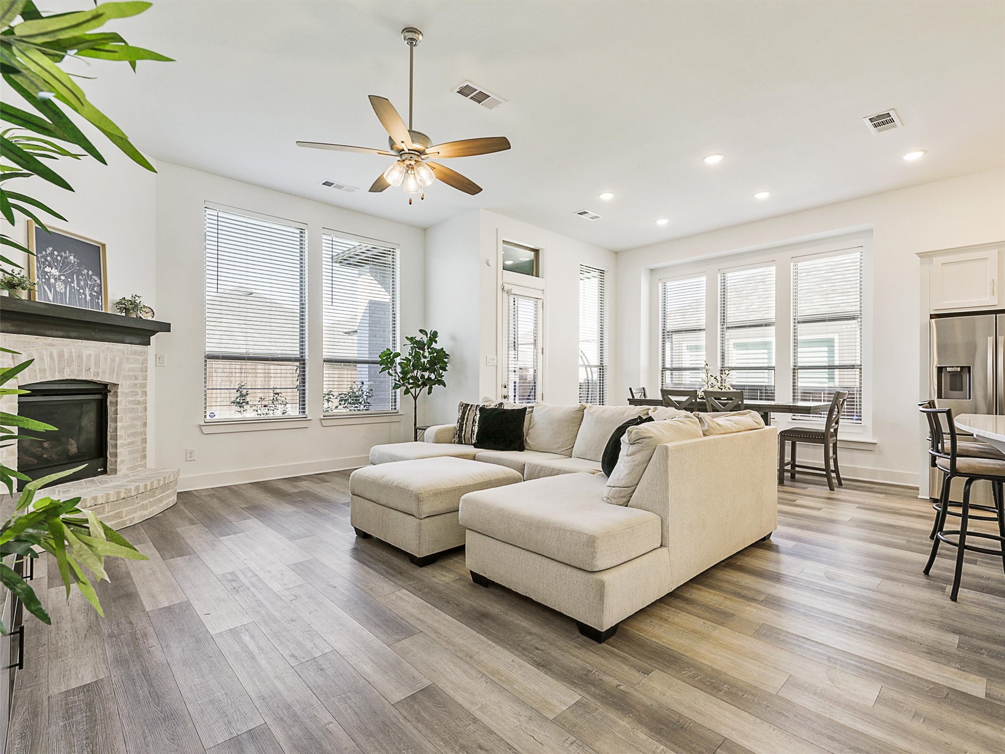 9521 Leisure Pace Lane