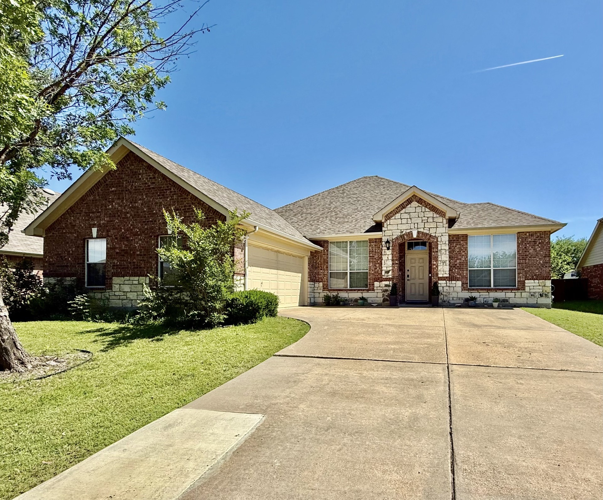 1311 Fleetwood Cove Drive