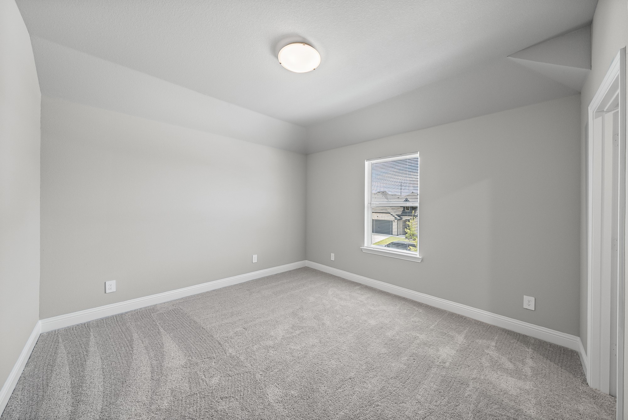 5916 Pine River Lane