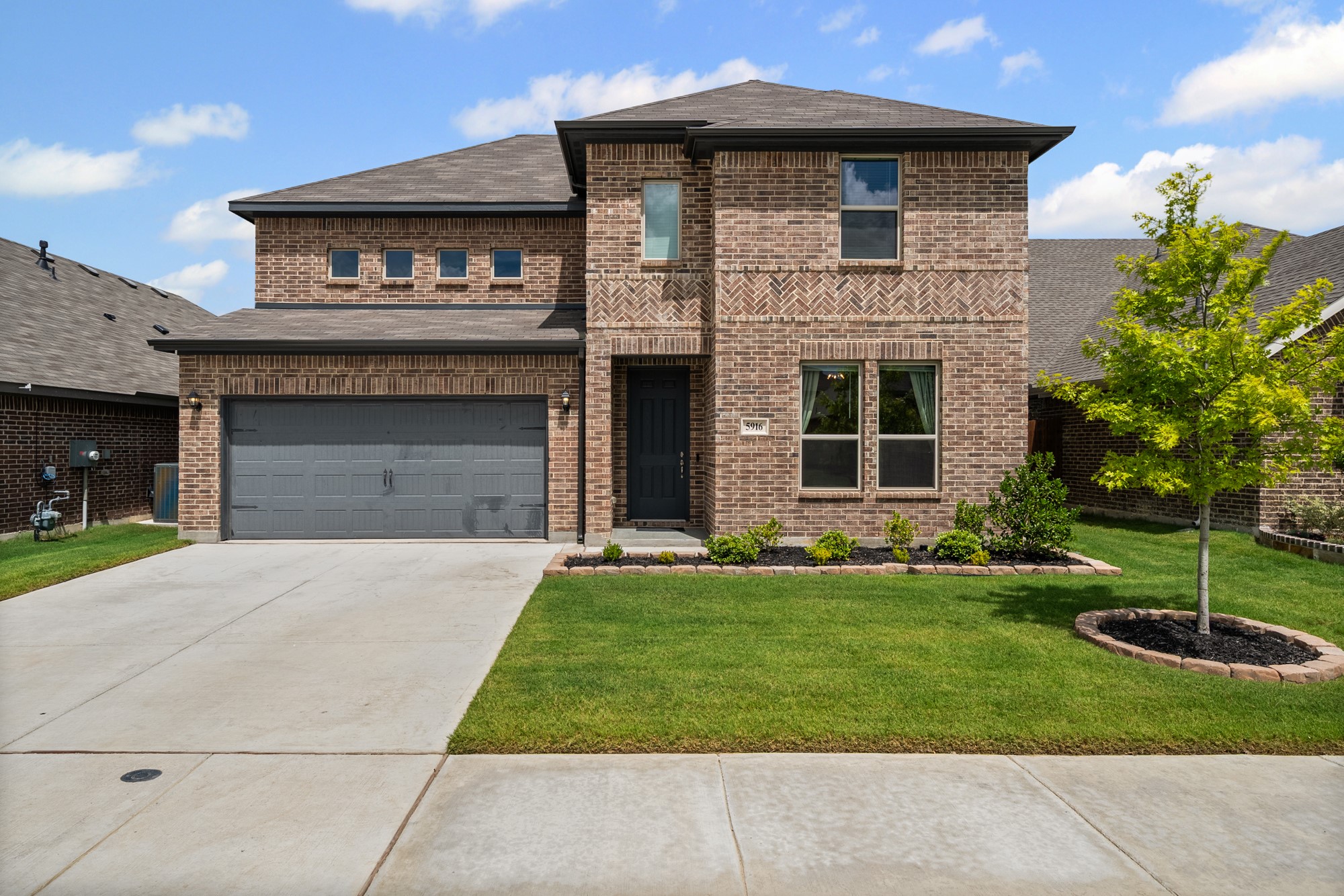 5916 Pine River Lane
