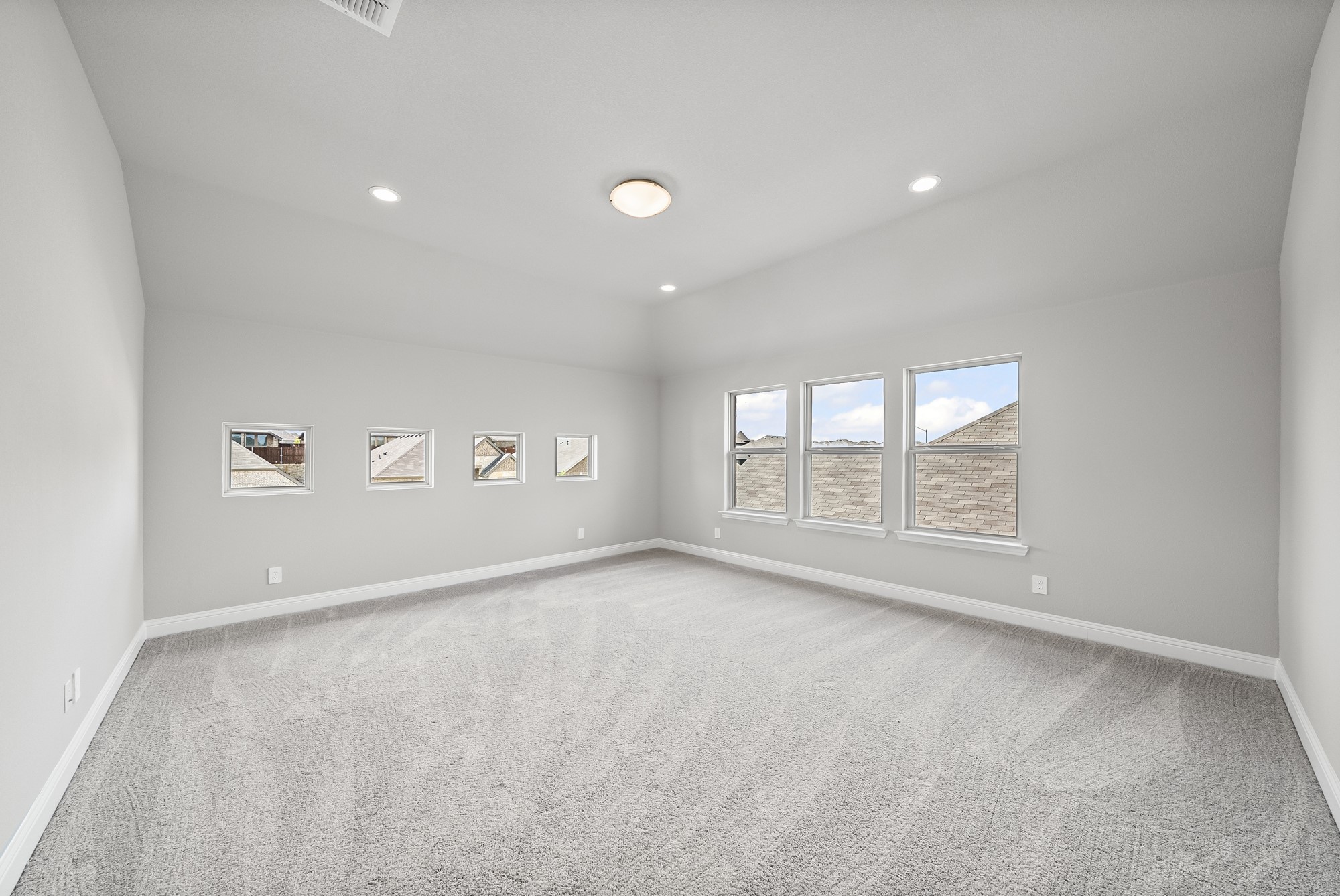 5916 Pine River Lane