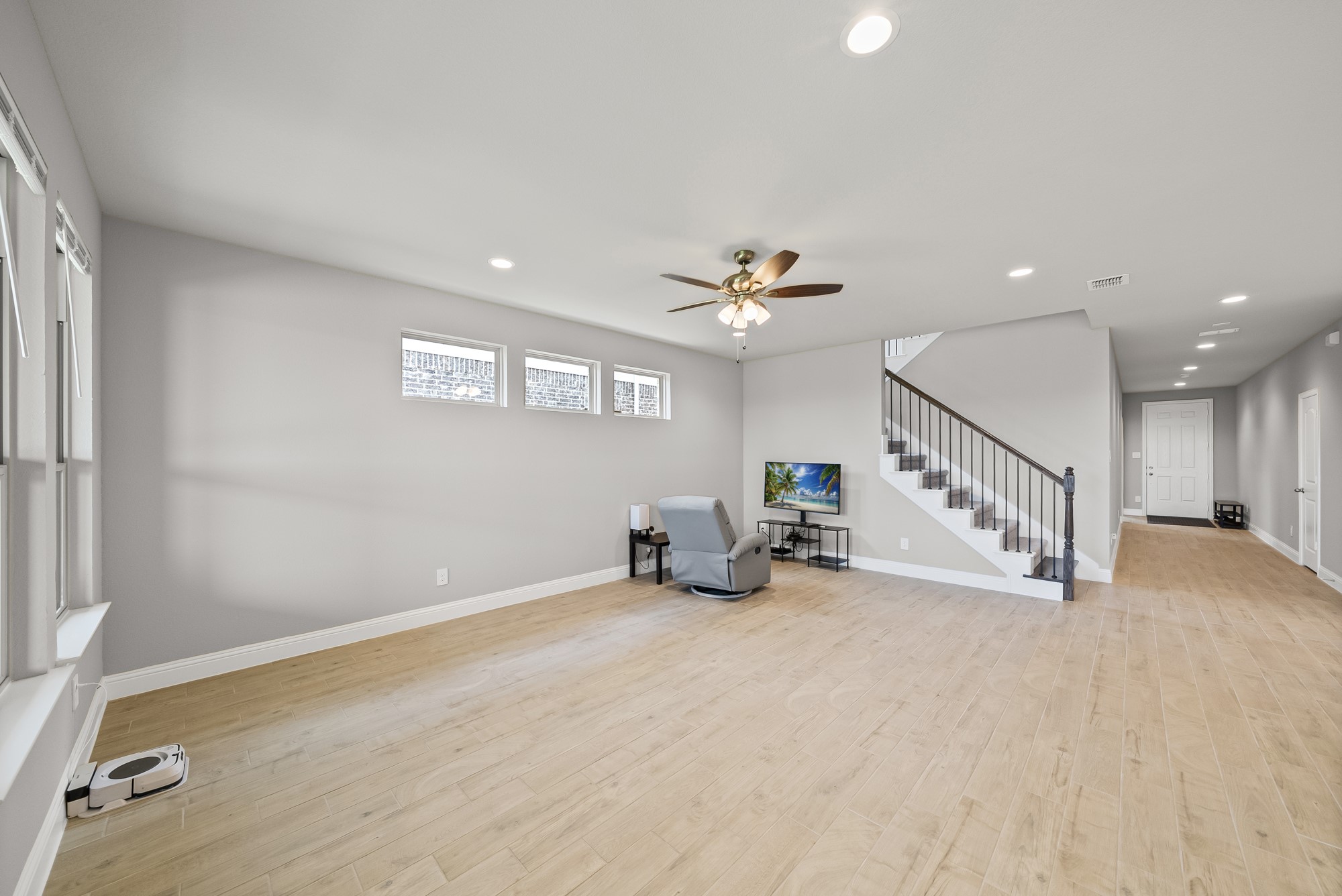 5916 Pine River Lane