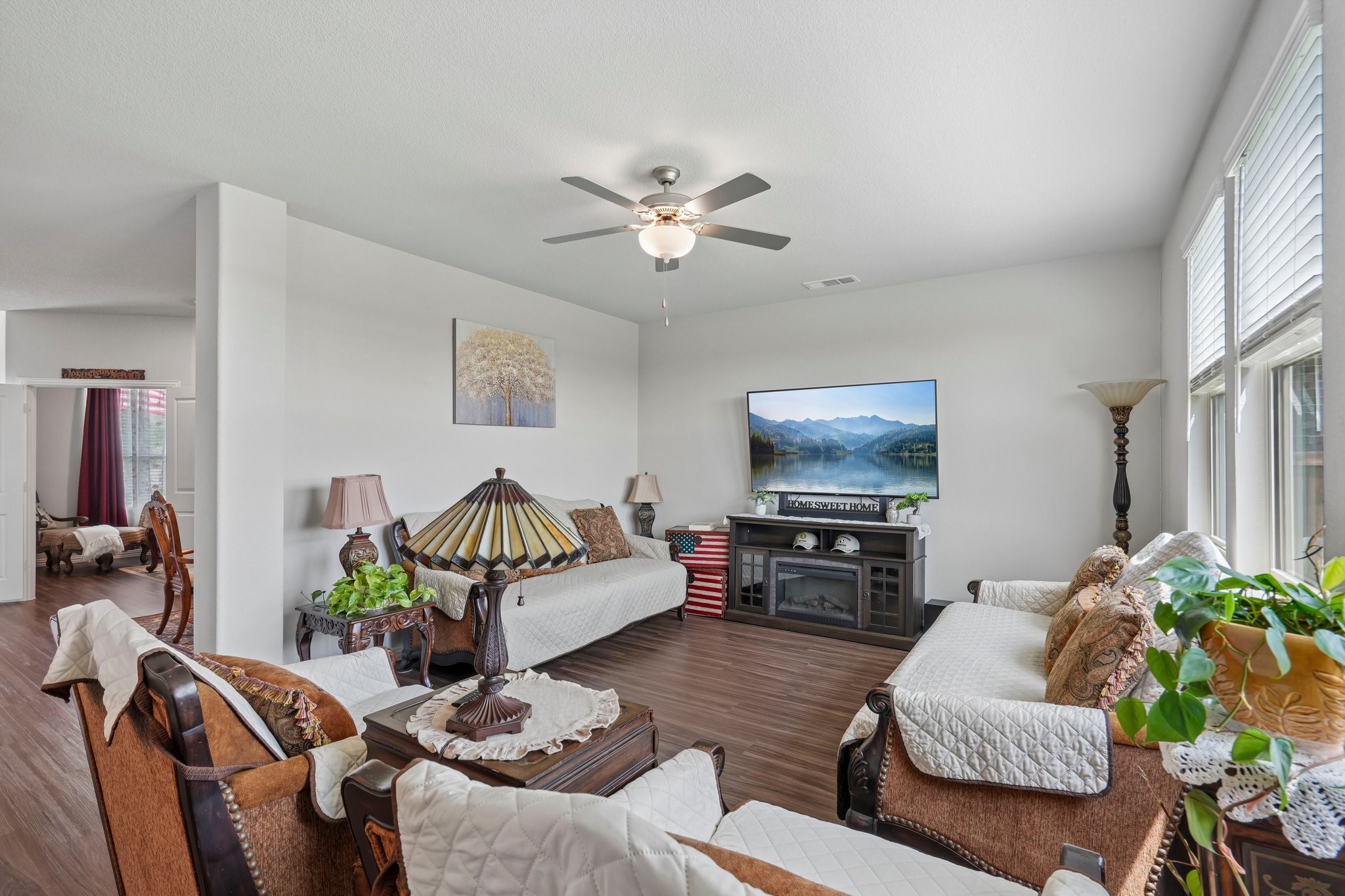 3212 Grande View