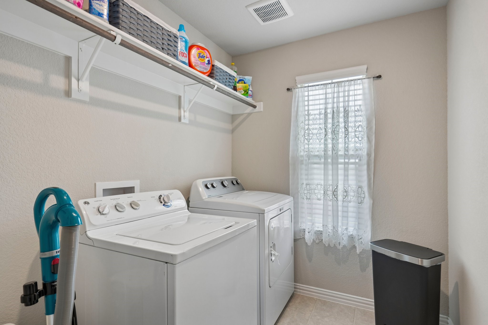 3212 Grande View