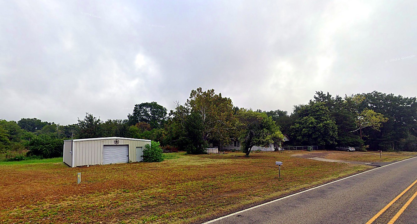 906 W Rusk Street W