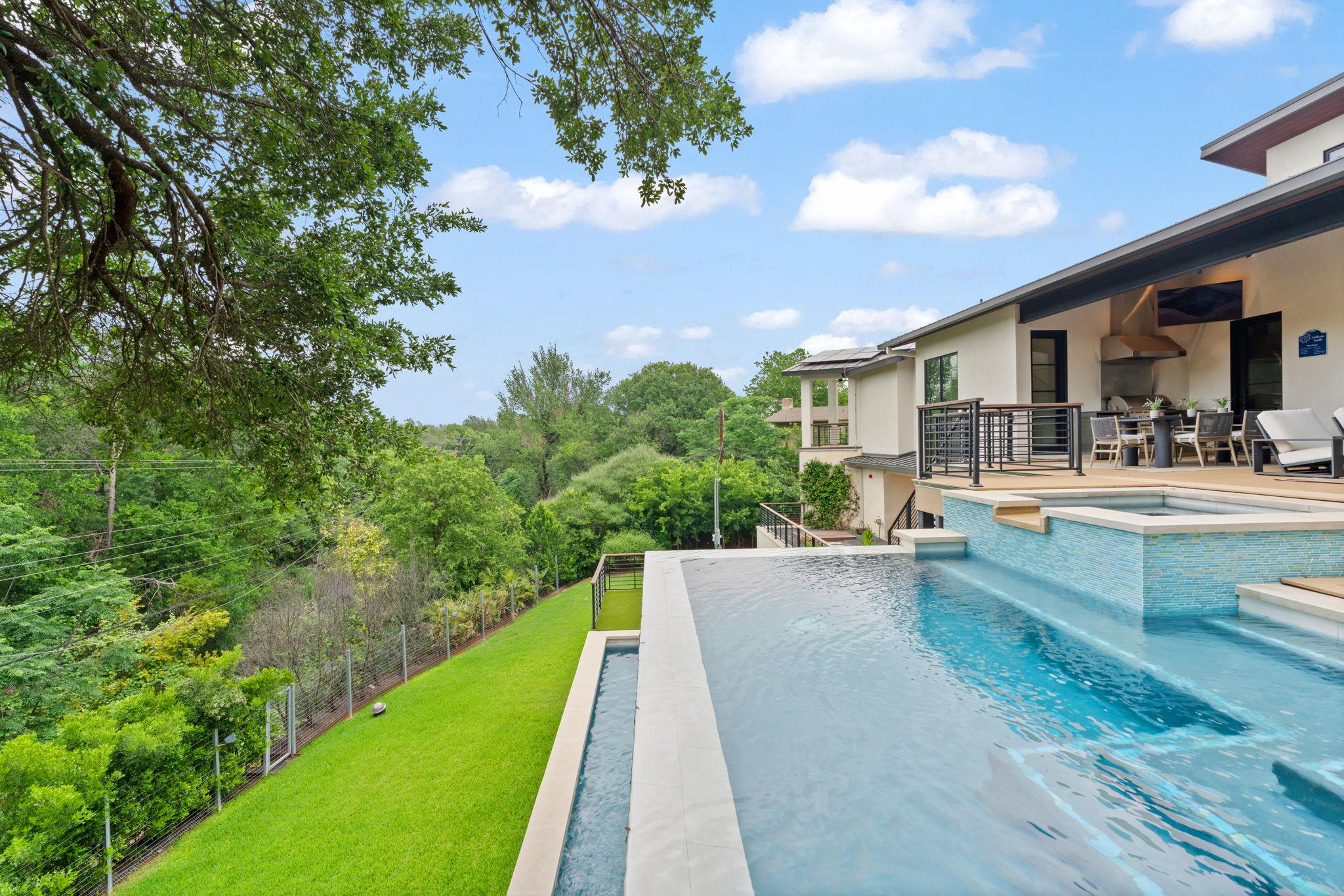 604 Brookhaven TRL