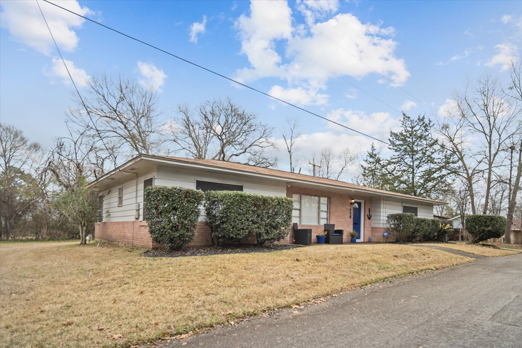 408 Bob Street