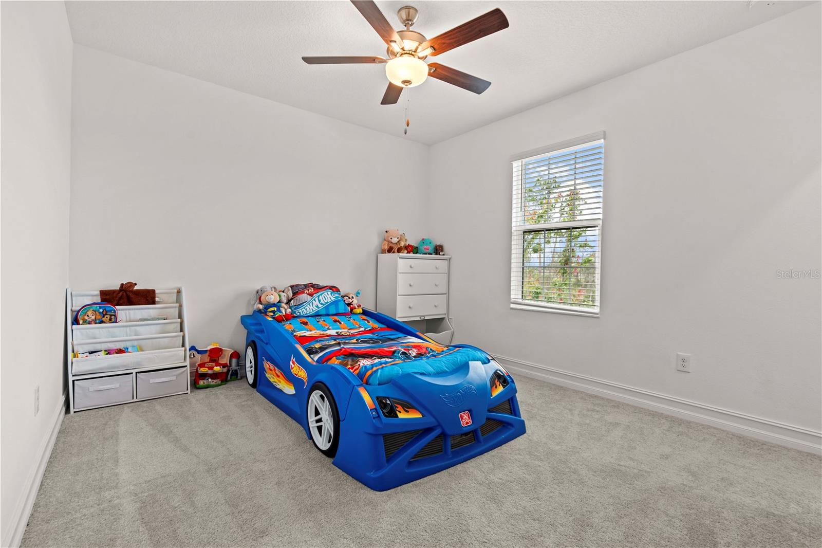22034 STORYBOOK CABIN WAY