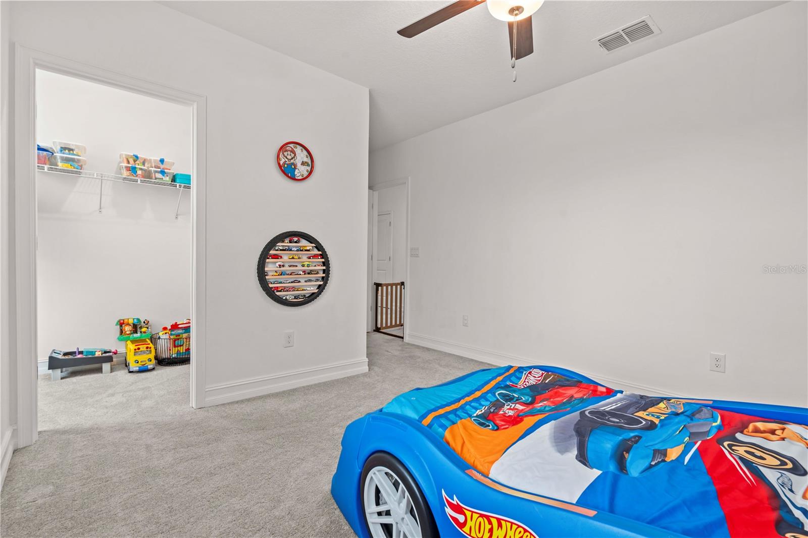 22034 STORYBOOK CABIN WAY