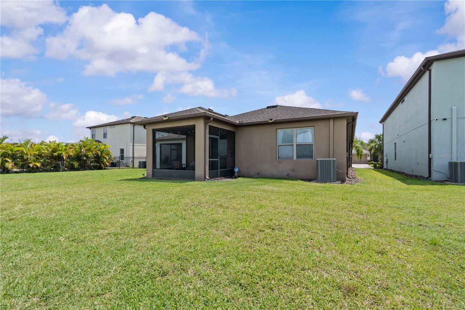 5339 FALLEN LEAF DR
