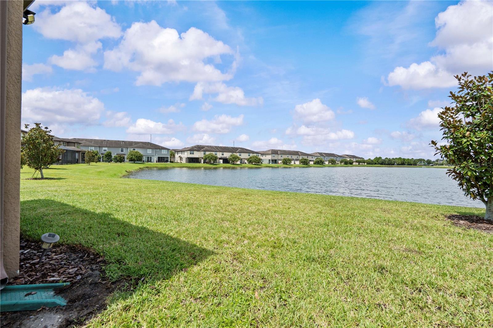 5339 FALLEN LEAF DR