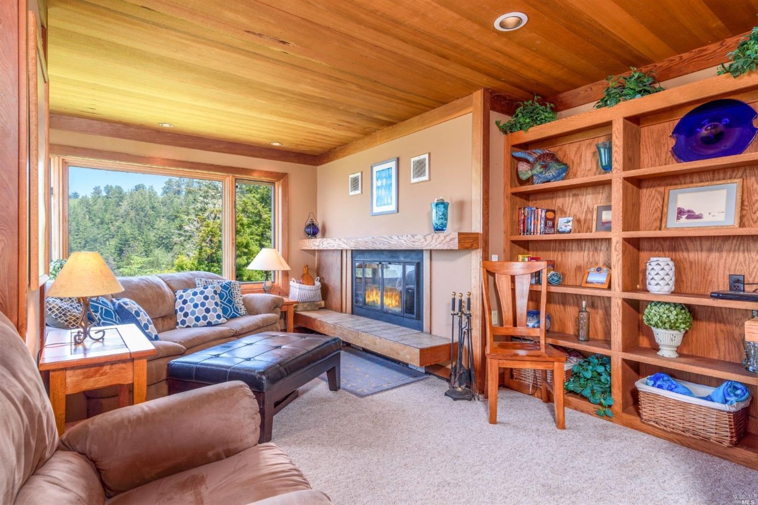 43501 Hillcrest Dr #14