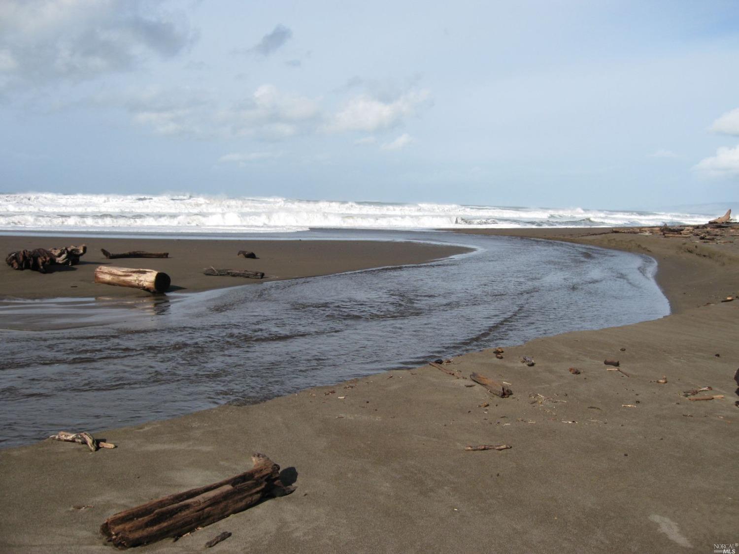 43501 Hillcrest Dr #14