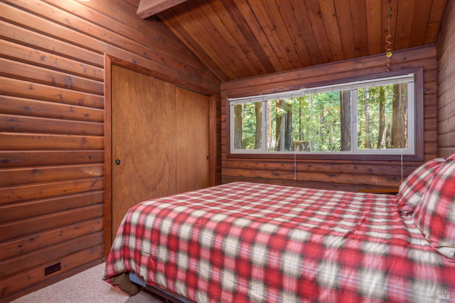 45640 Pacific Woods Rd