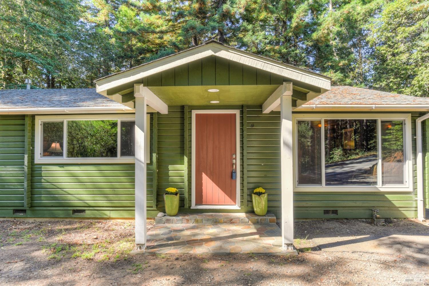 45840 Pacific Woods Rd