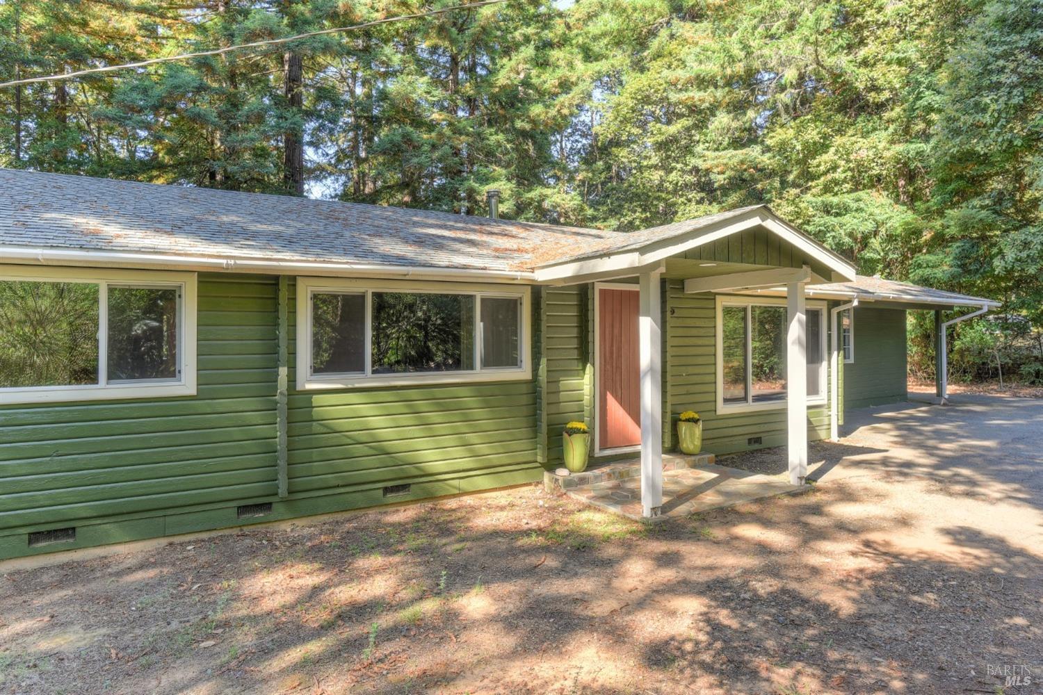 45840 Pacific Woods Rd