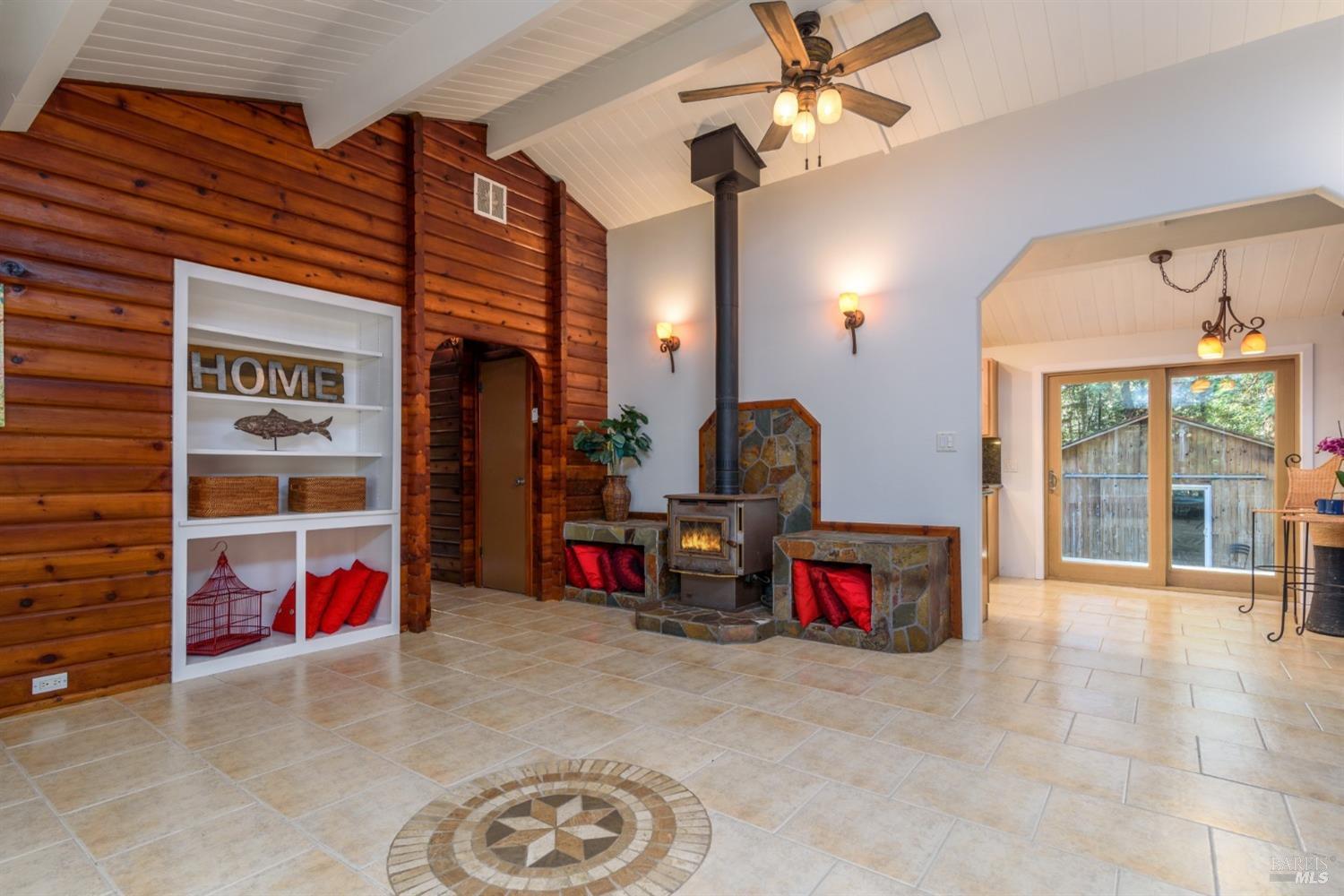 45840 Pacific Woods Rd