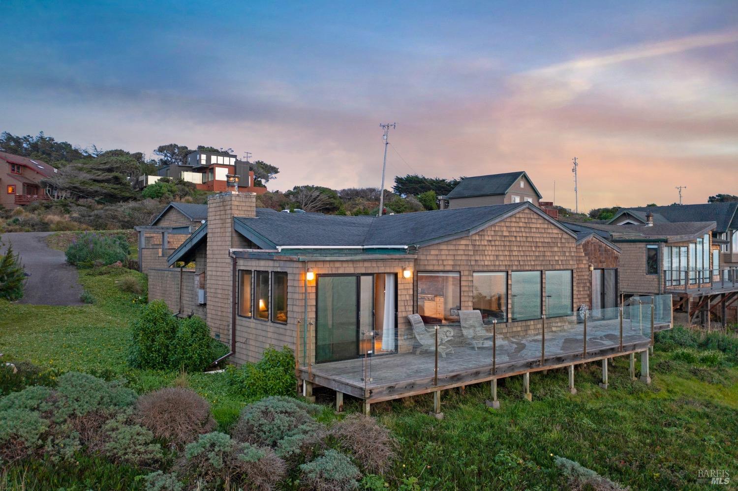 38470 Robinson Reef Dr