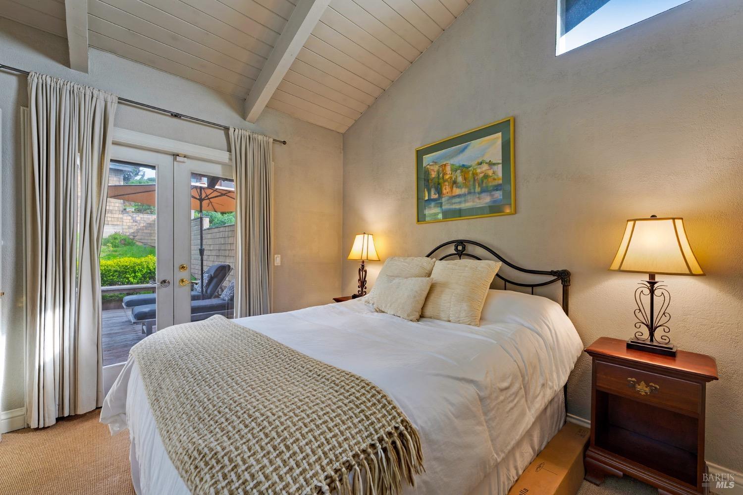 38470 Robinson Reef Dr