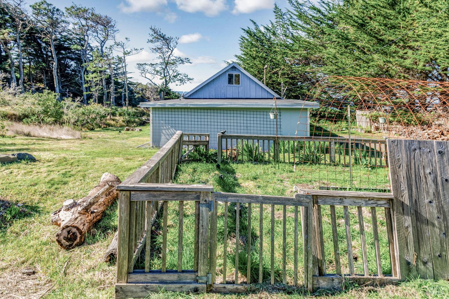 33620 S Highway 1