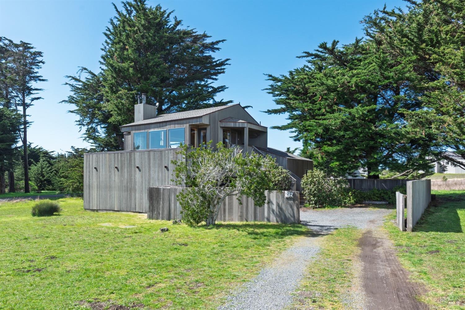 287 Bluff Reach