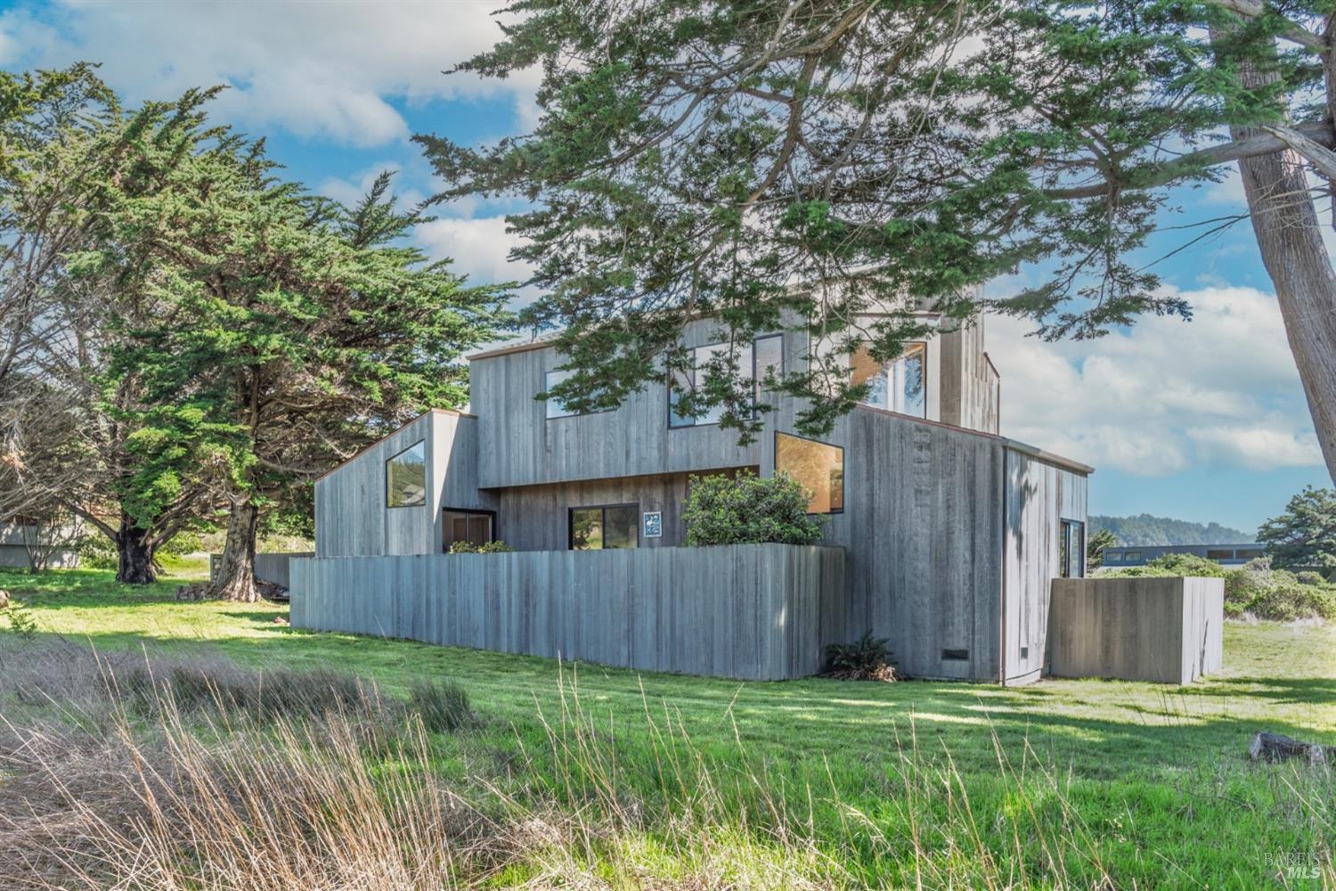 287 Bluff Reach