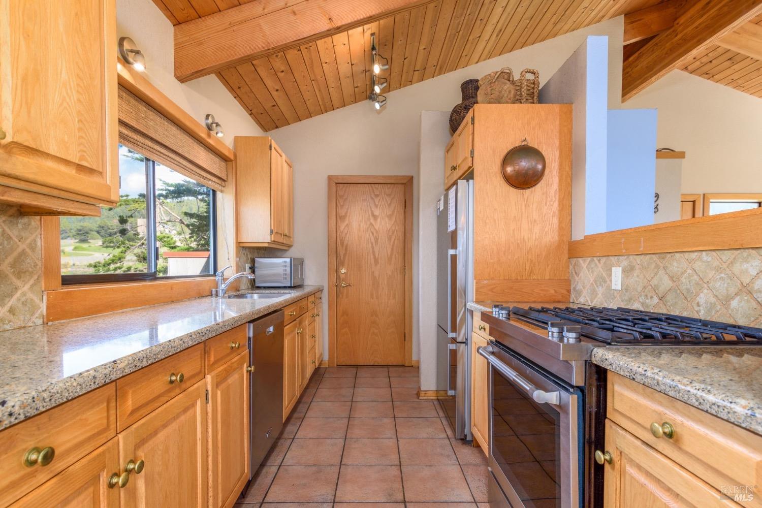 287 Bluff Reach