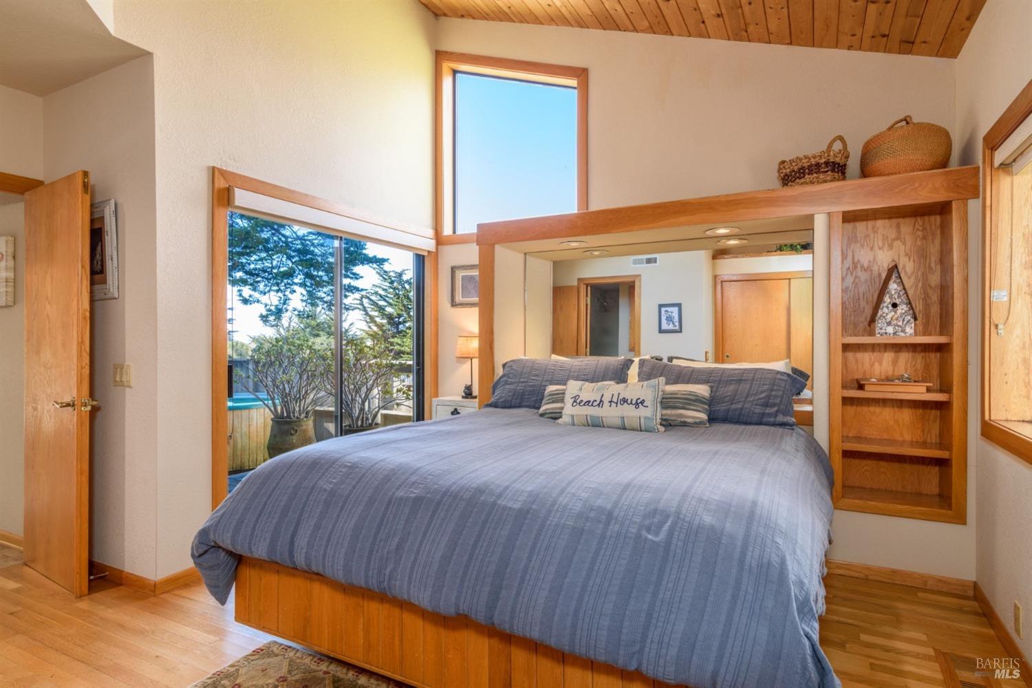 287 Bluff Reach