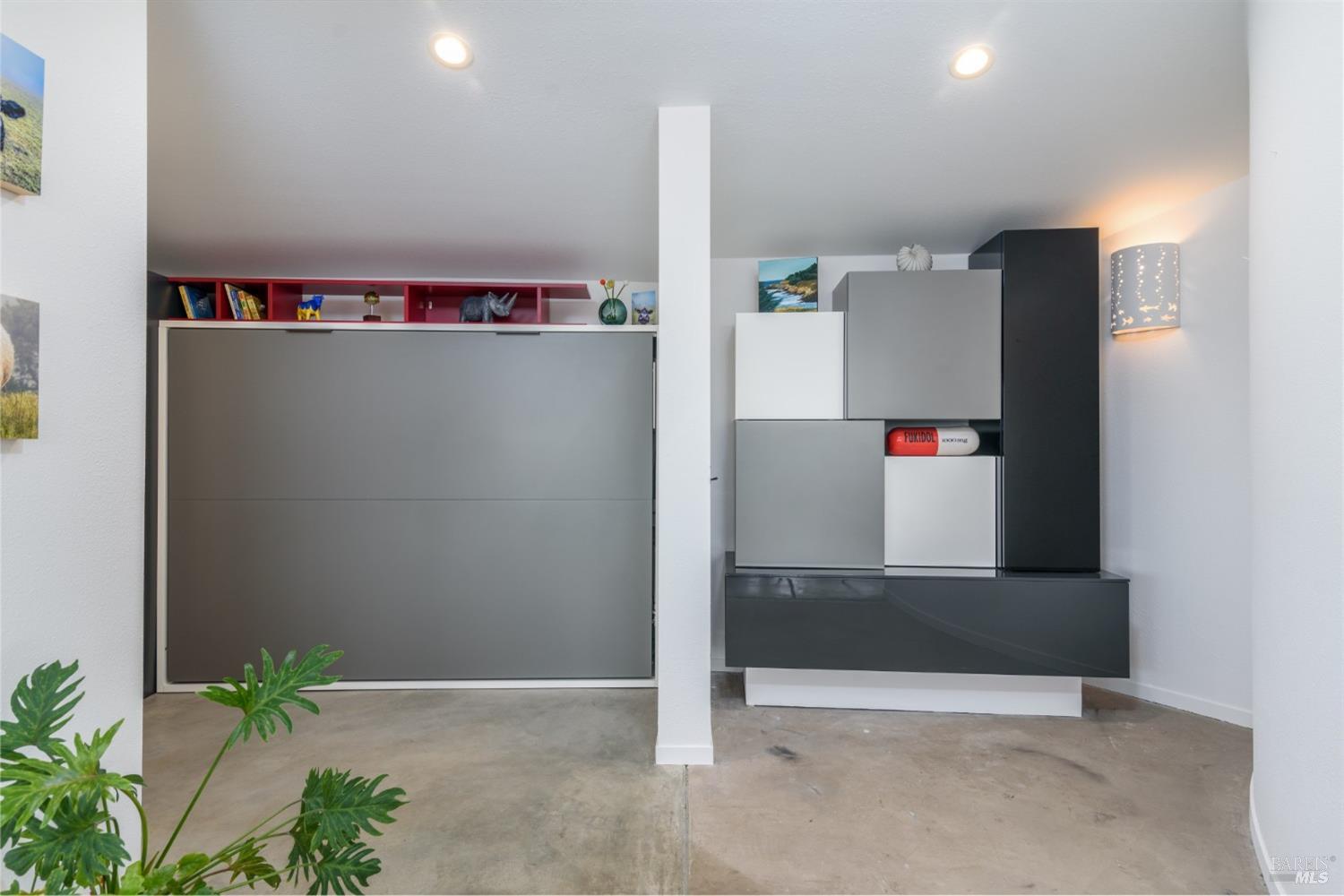 251 Ballast Rd