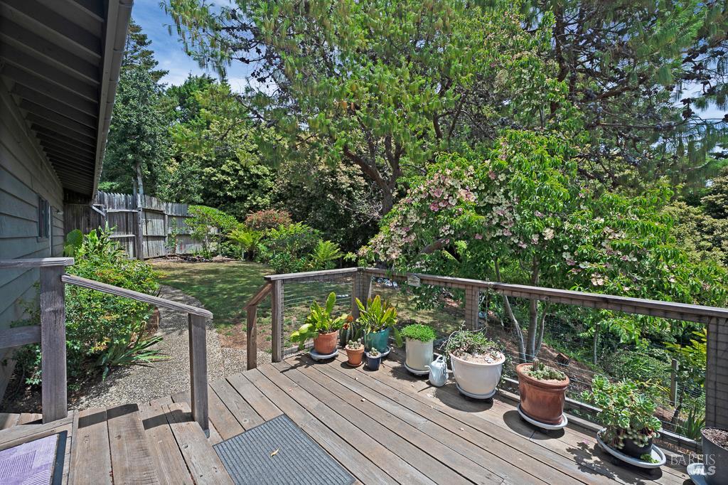 37275 Glennen Dr