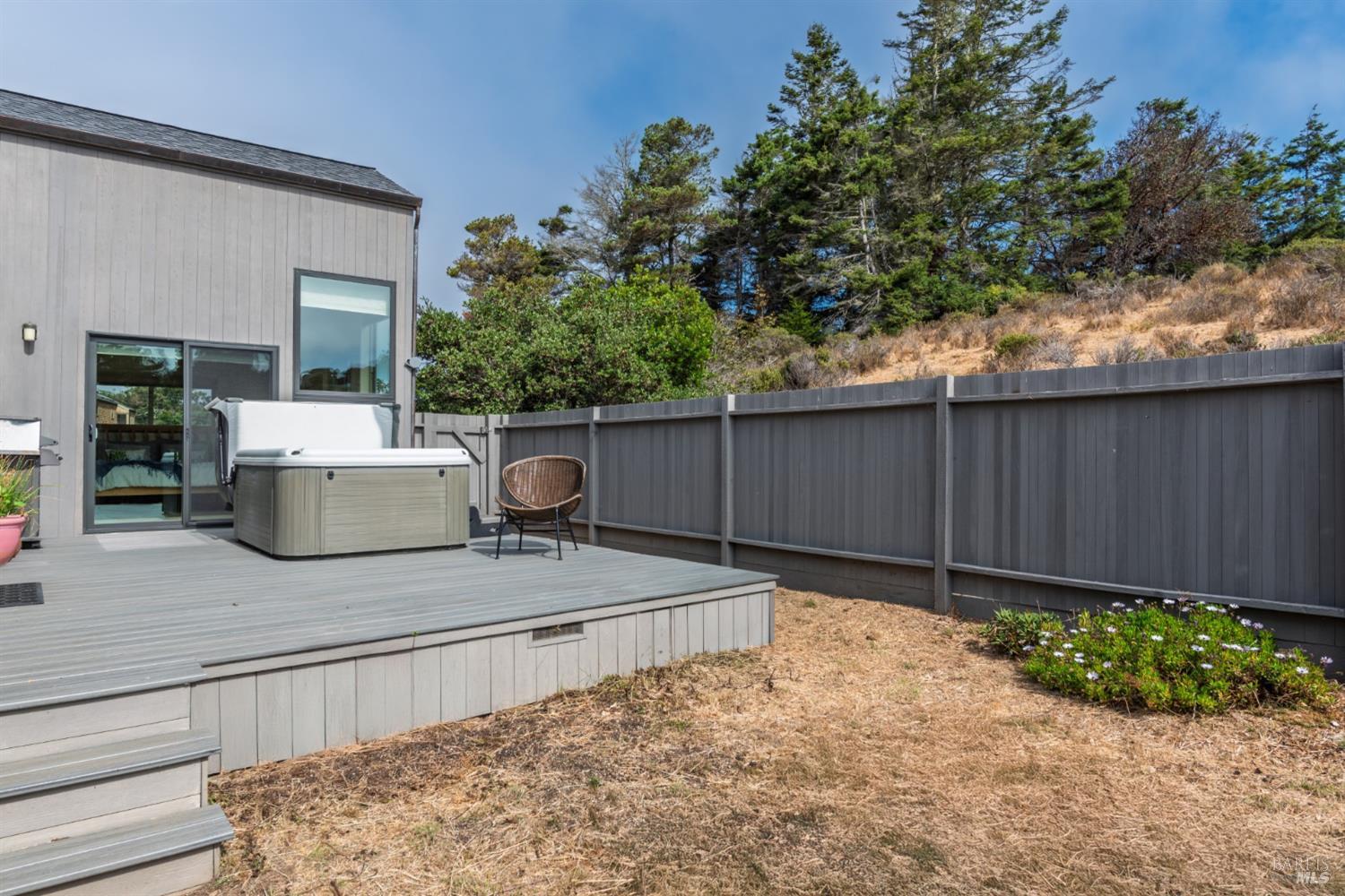 220 Vantage Rd