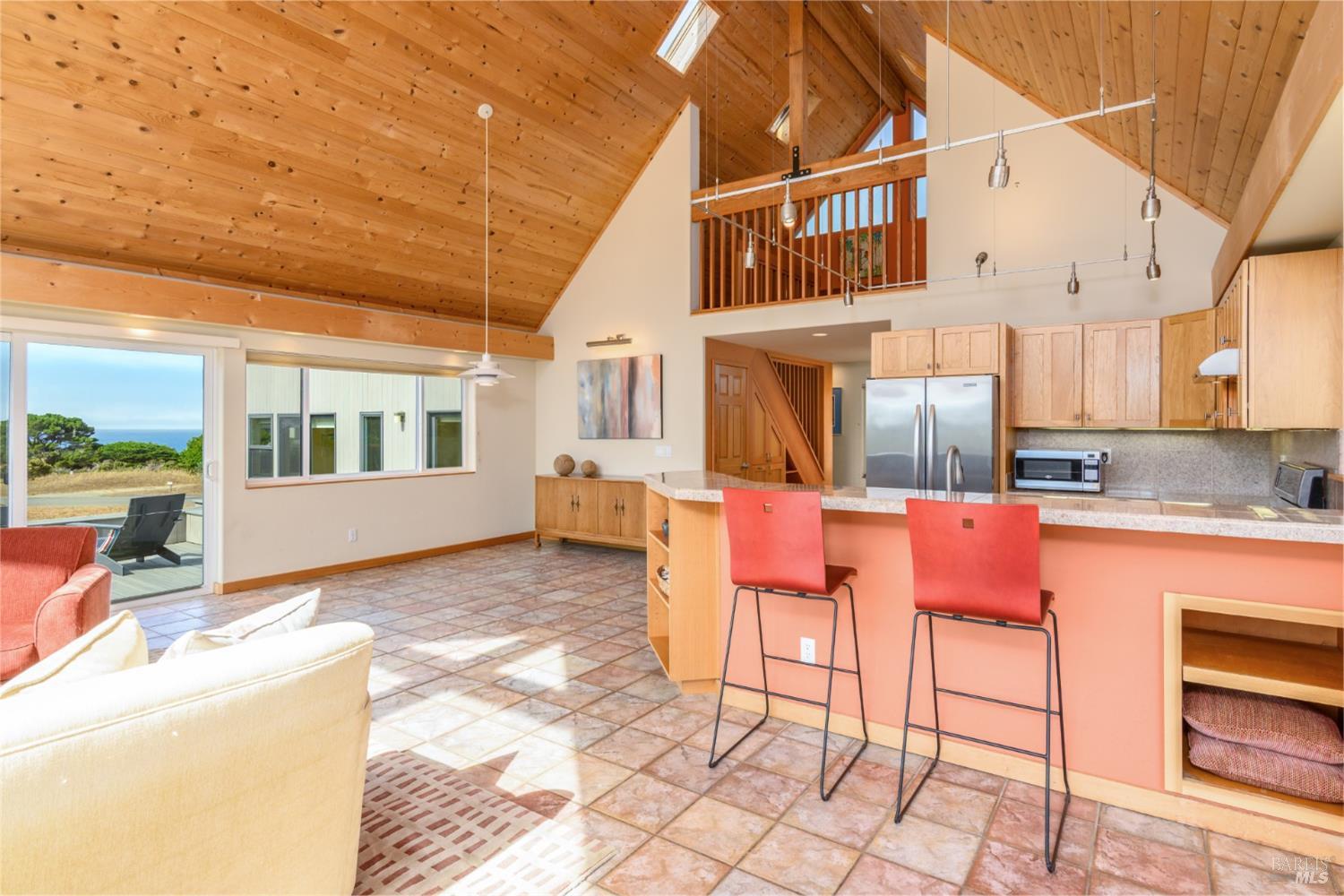 220 Vantage Rd