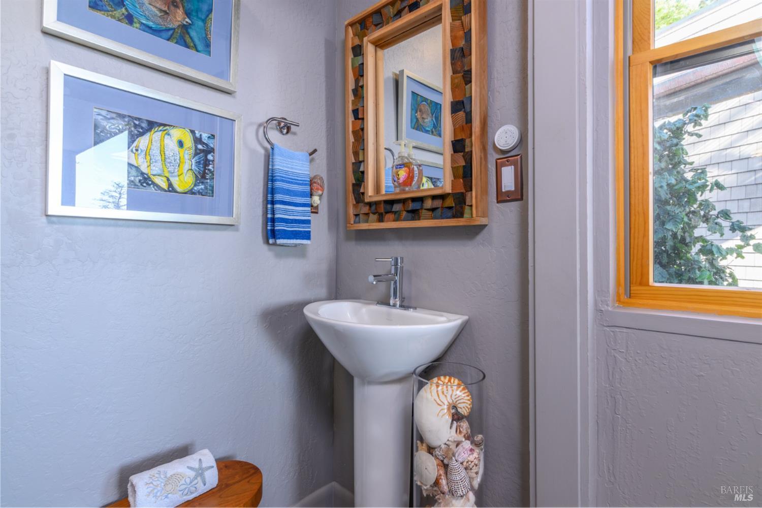 37944 Sentinel Close