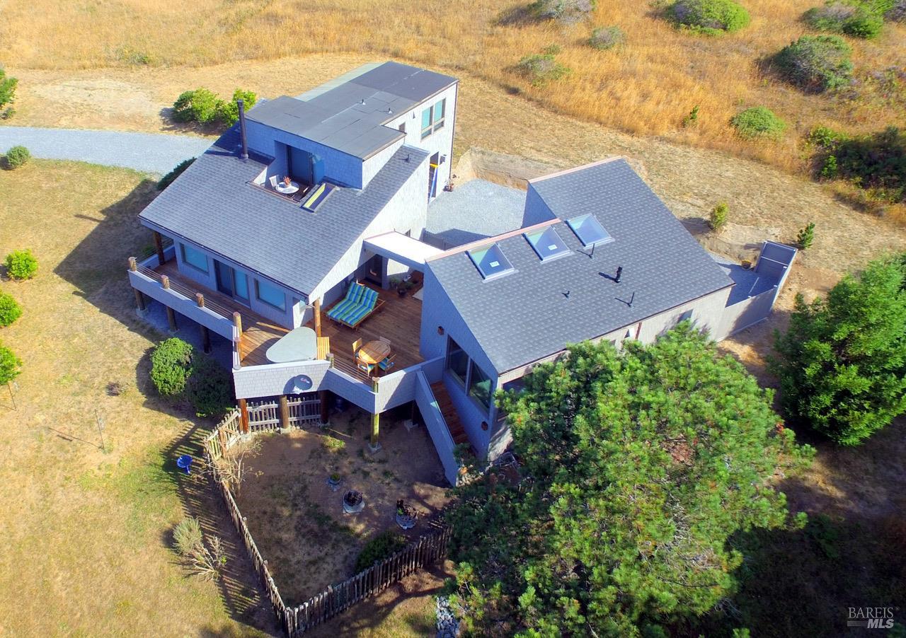 37944 Sentinel Close