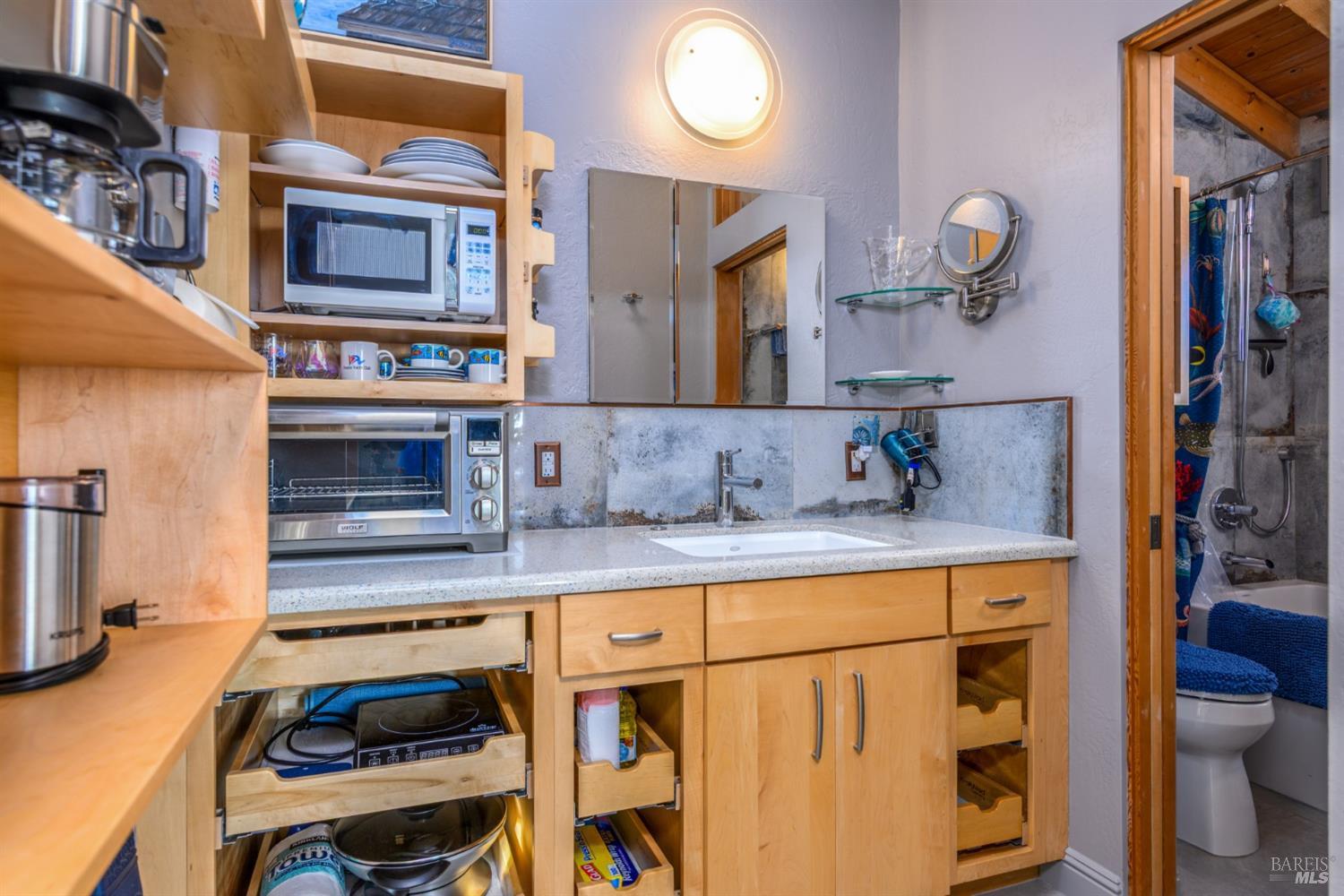 37944 Sentinel Close