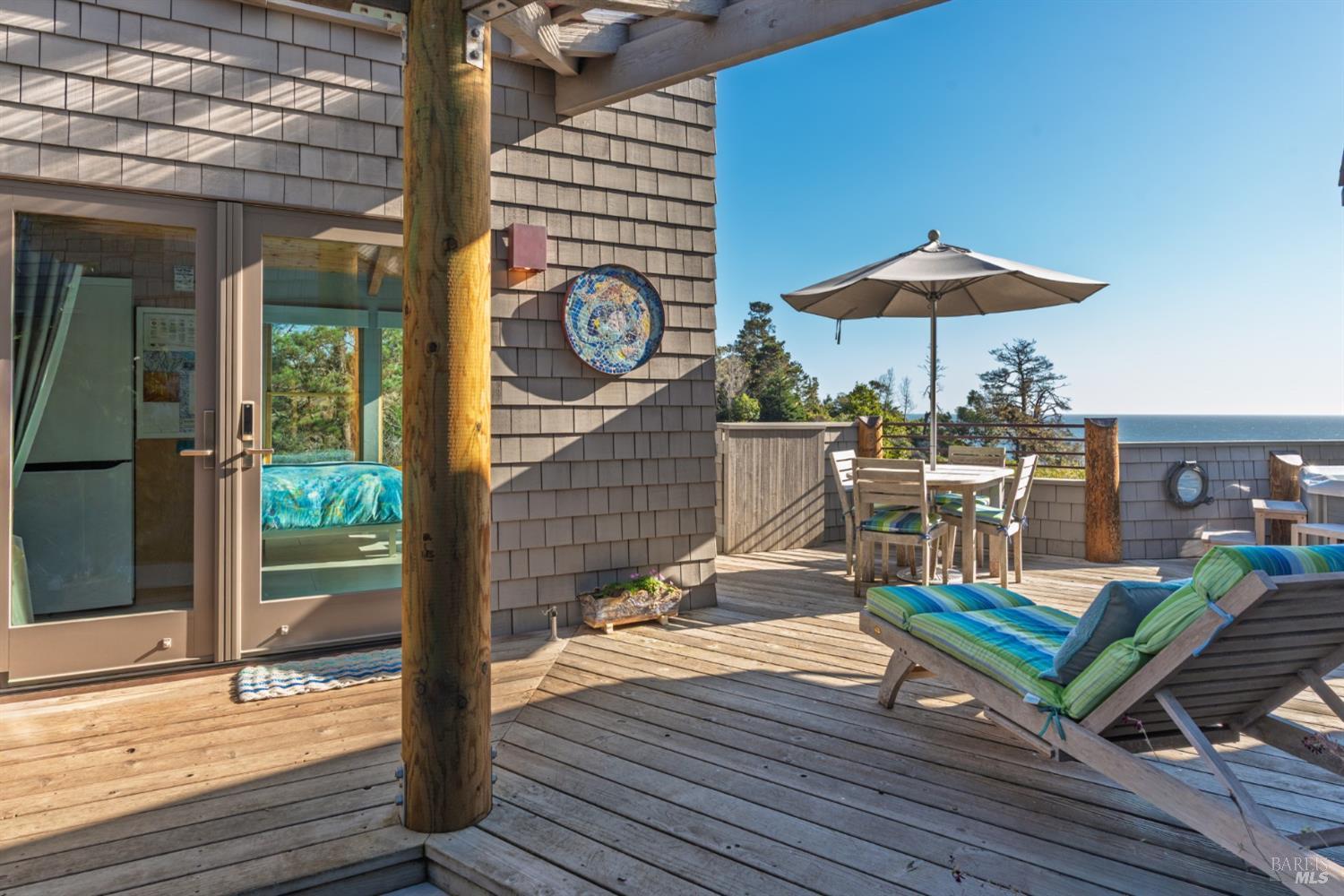 37944 Sentinel Close