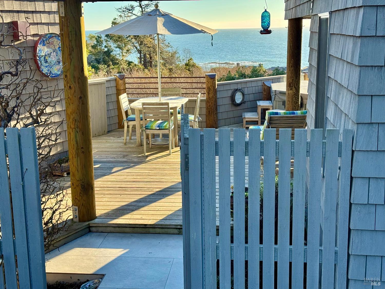 37944 Sentinel Close