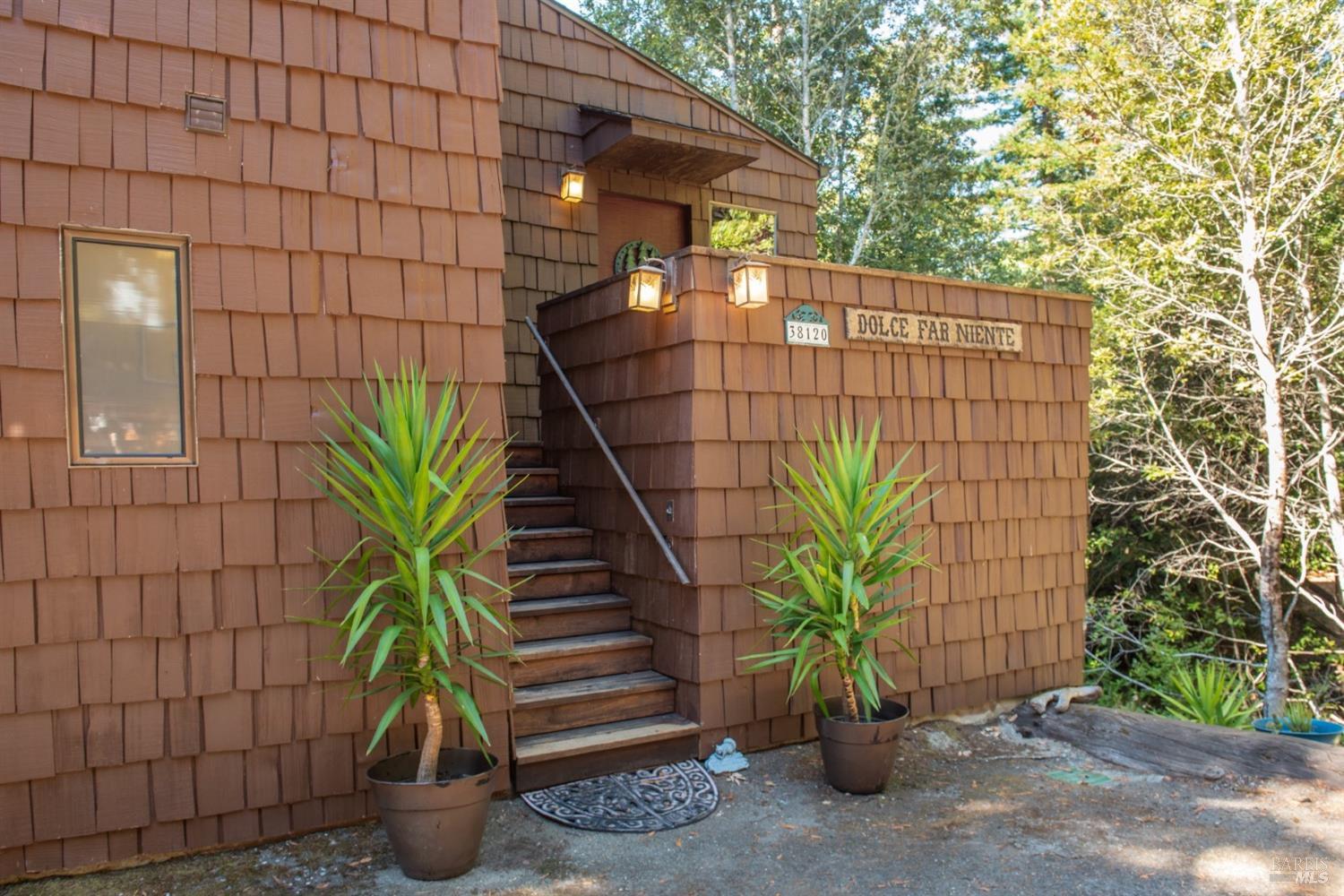 38120 Ocean Ridge Dr