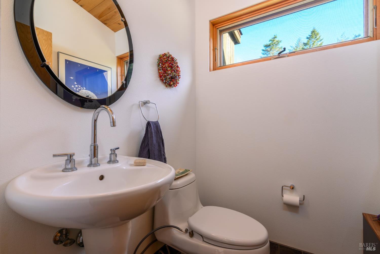 350 Conifer Close Road