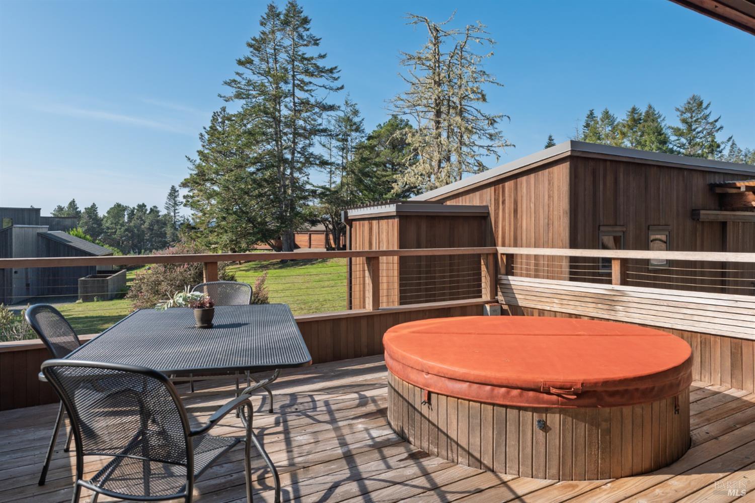 350 Conifer Close Road