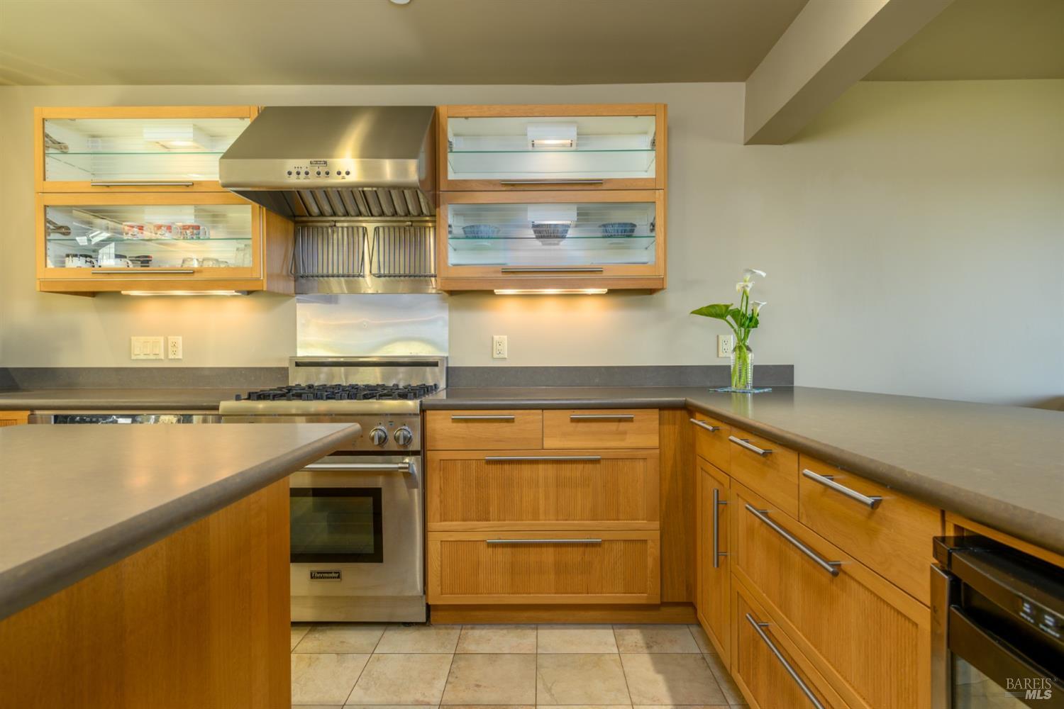 135 Larkspur Close