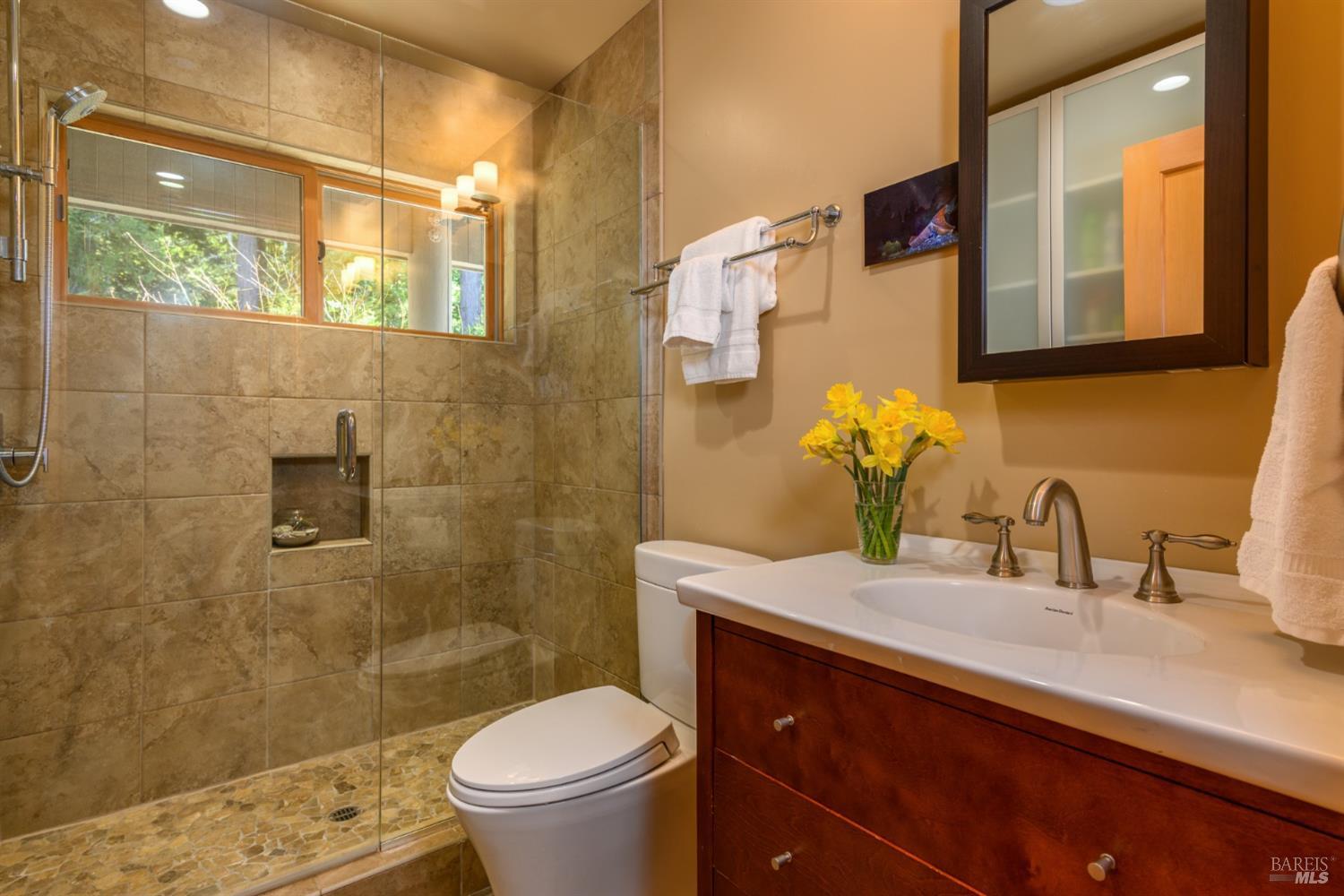 135 Larkspur Close