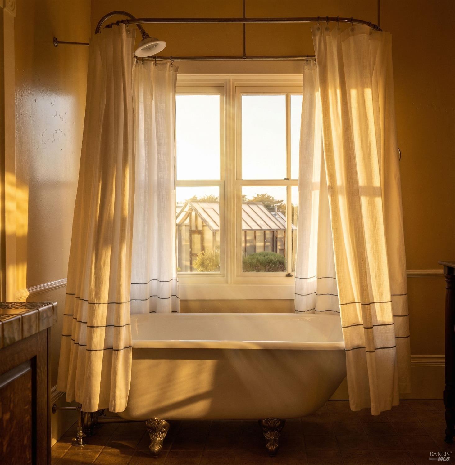 43700 Mountain View Road