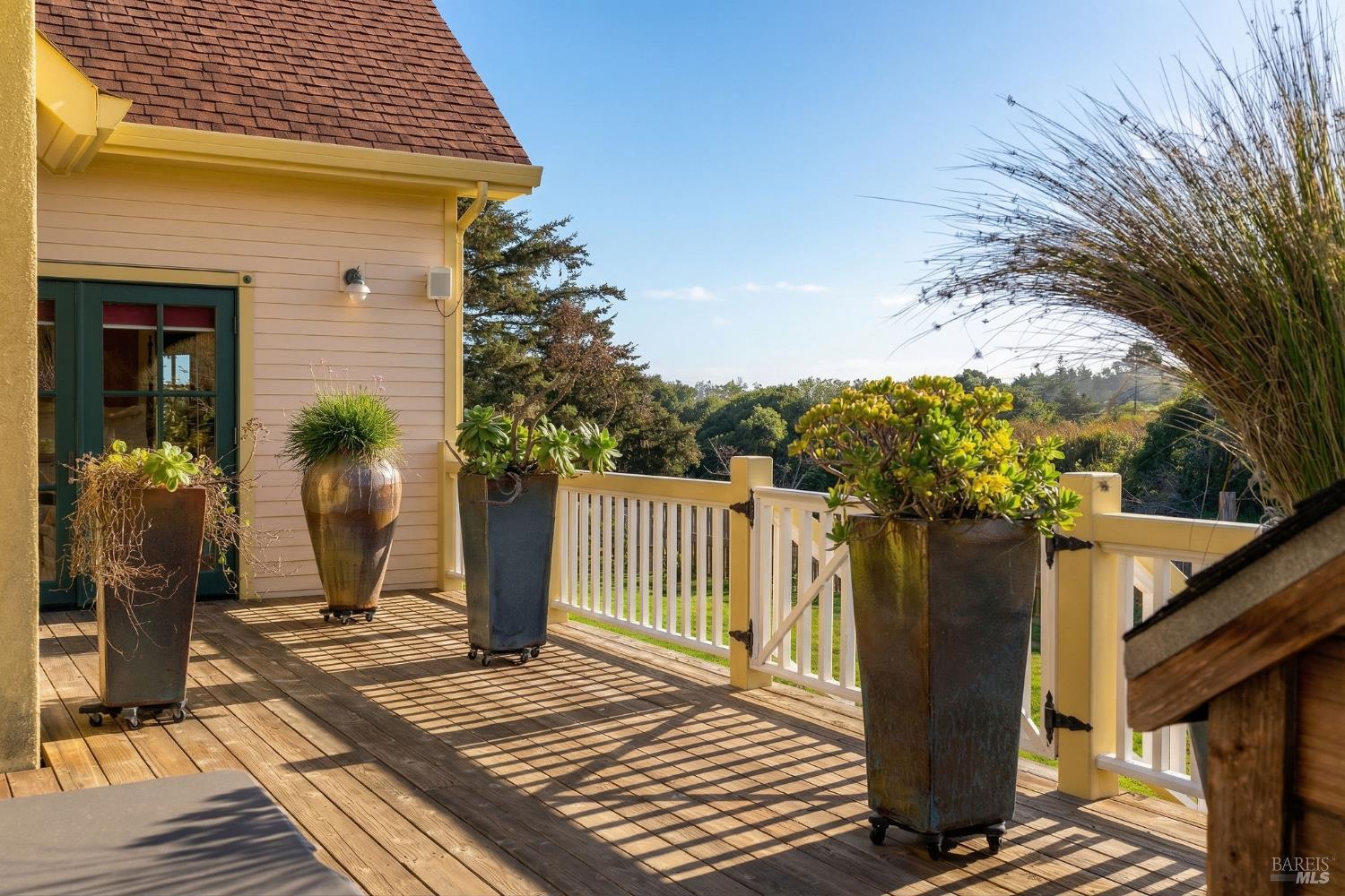 43700 Mountain View Road